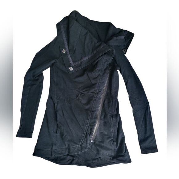 Size 2 Lululemon Black Asymmetrical Zip Cowl Yoga Sweater - Picture 1 of 4